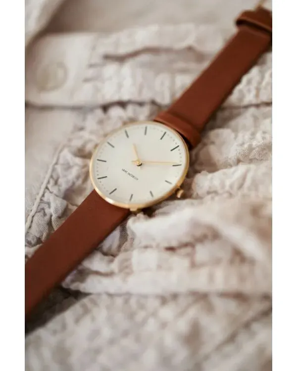 Arne Jacoben City Hall Ivory Bloom 34mm