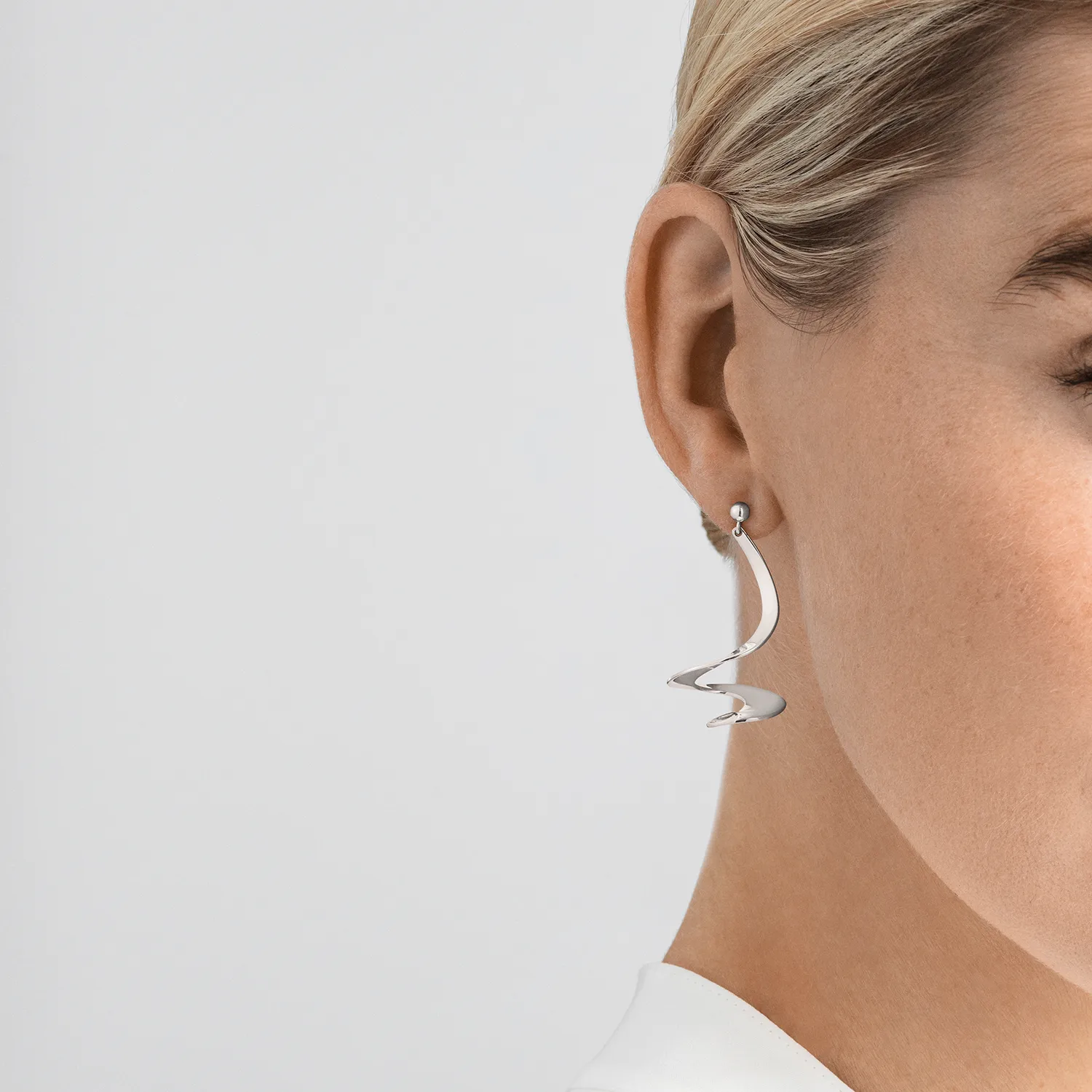 Georg Jensen Möbius Øreringe 10009341