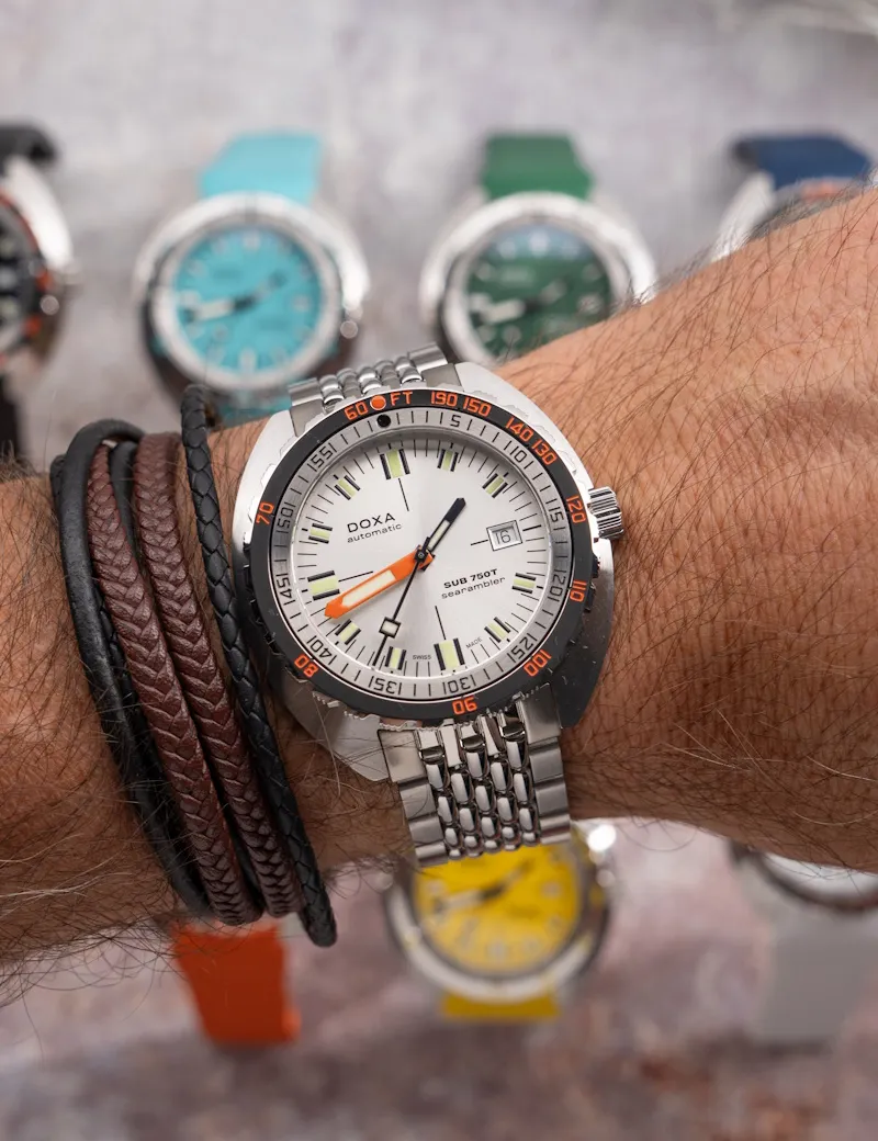 DOXA Sub 750T Searambler 825.10.021.10