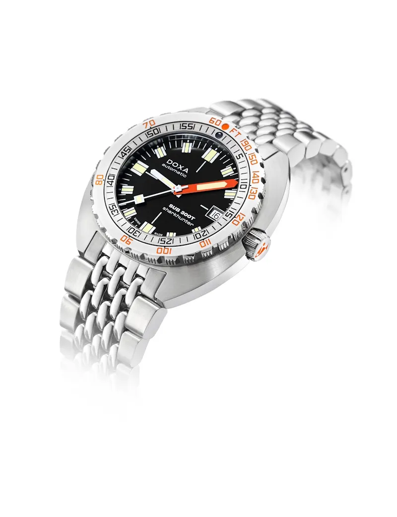 DOXA Sub 300T Sharkhunter 840.10.101.10