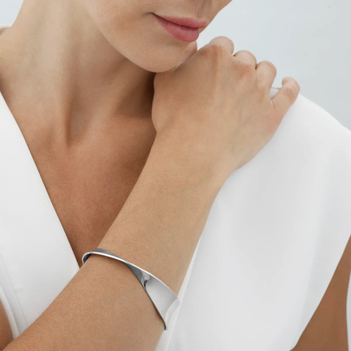 Georg Jensen Möbius Armring 20000523