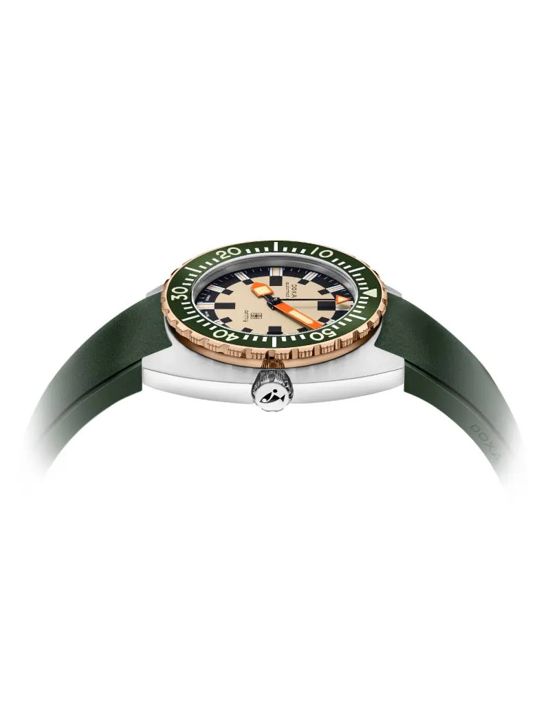 Doxa Army Bronze Bezel 785.60.031.26
