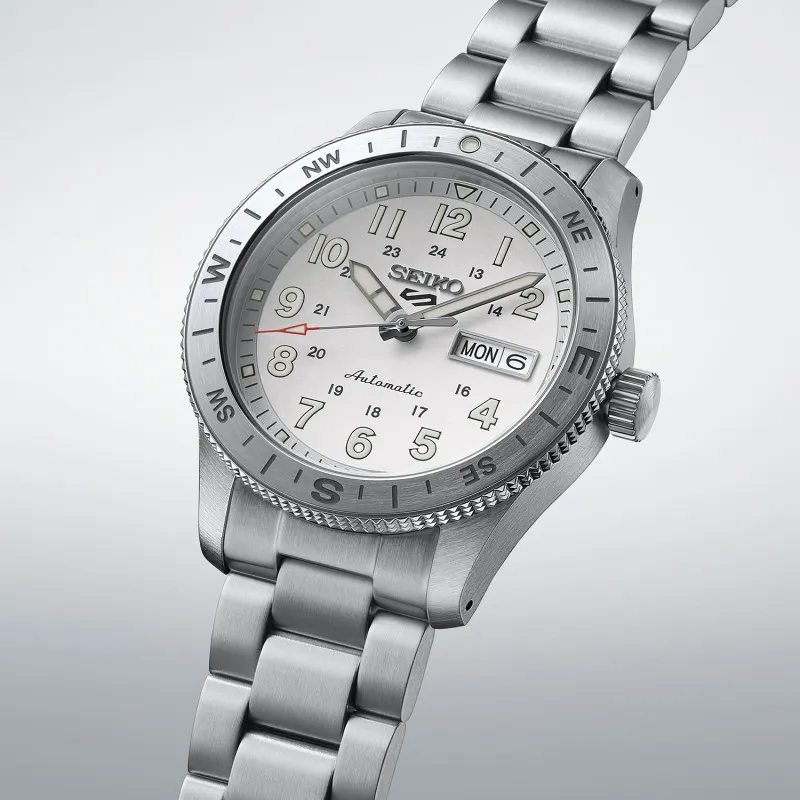 Seiko 5 Sports Field HDB007K1