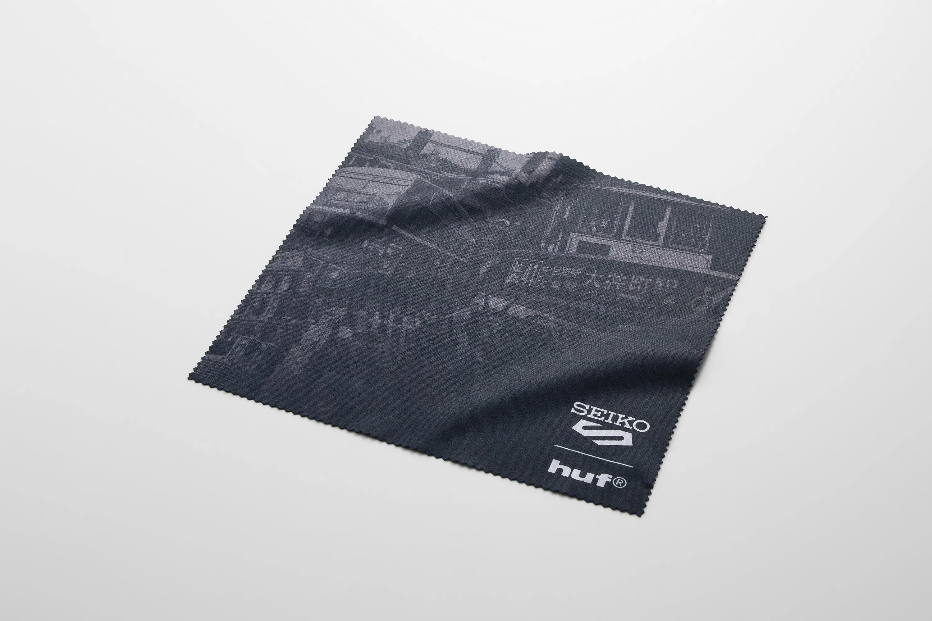 Seiko 5 Sports Limited Edition HUF SRPM09K1 