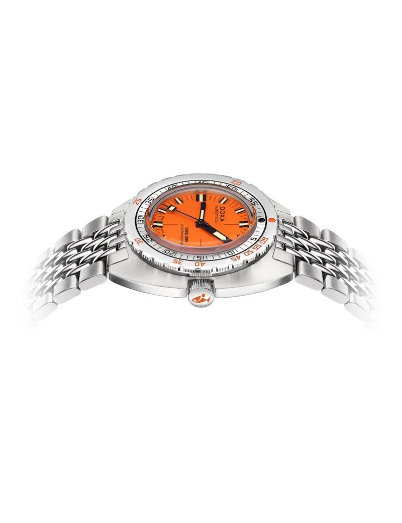 DOXA Sub 300 Professional 804.10D.351.10