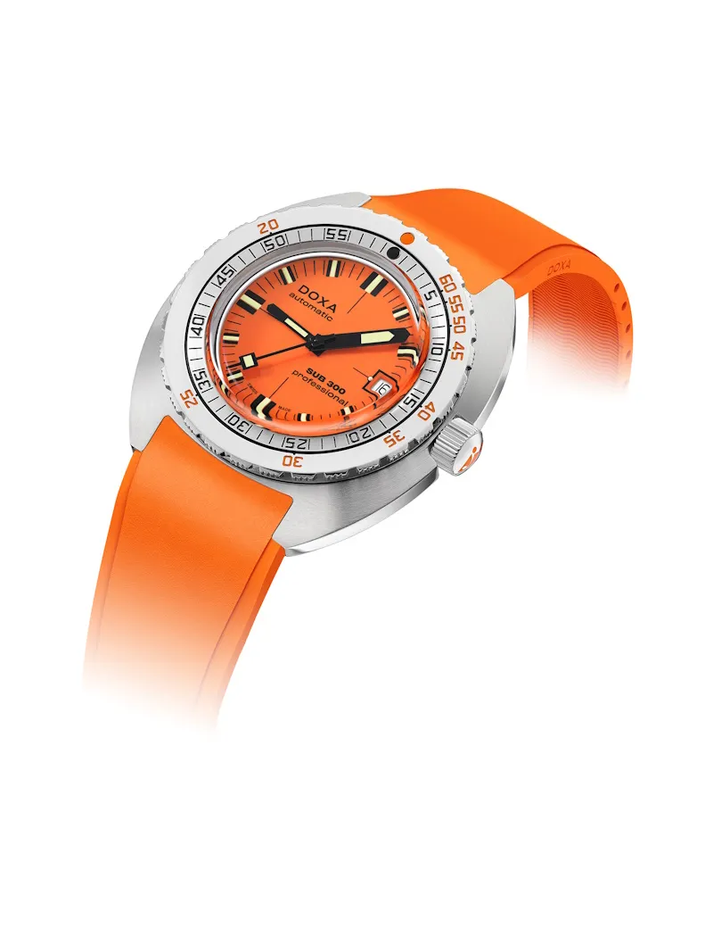 DOXA Sub 300 Professional 821.10.351.21
