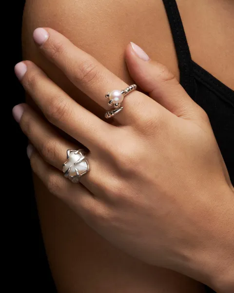 Maria Nilsdotter Claw Pearl Ring CP-06-RIB-30
