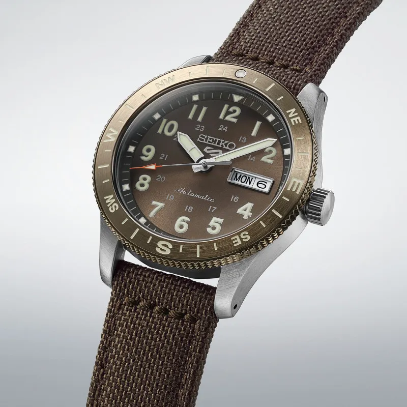 Seiko 5 Sports Field HDB009K1