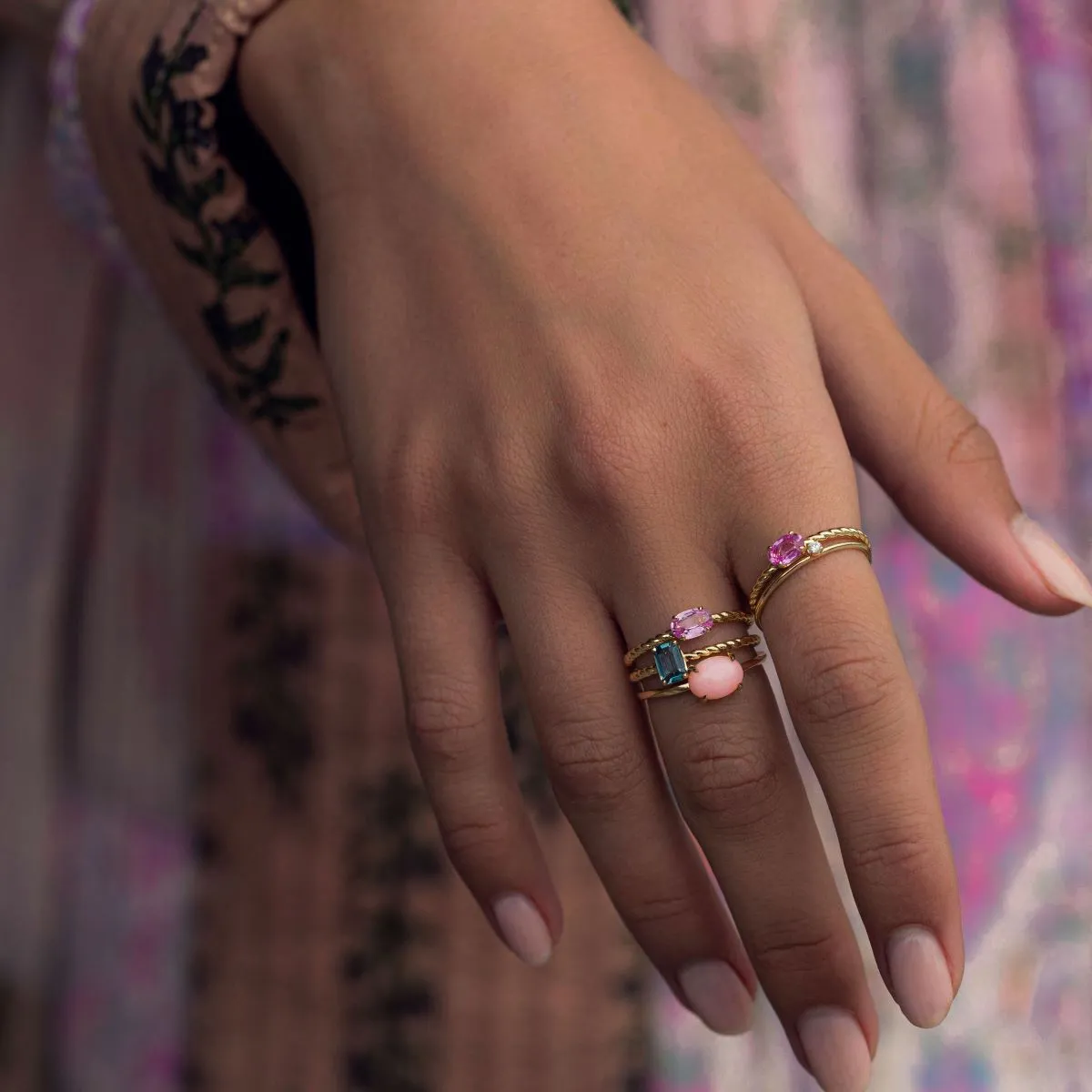 Carré 10-Karat ring med Pink Opal TR 4355 PO