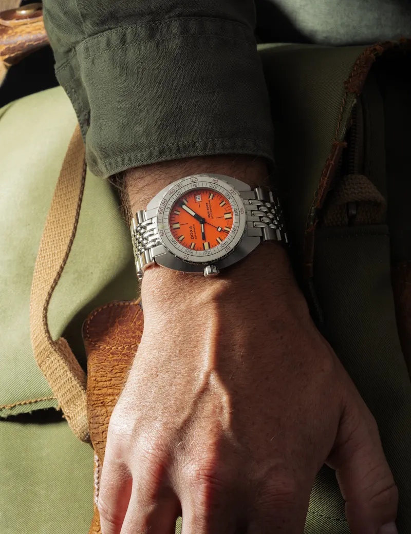 DOXA Sub 300T Aristera Professional 840.10.351.10-SE10