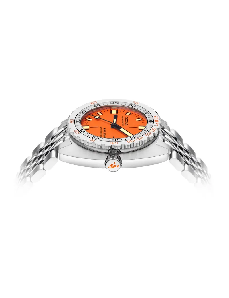 DOXA Sub 300T Professional 840.10.351.10