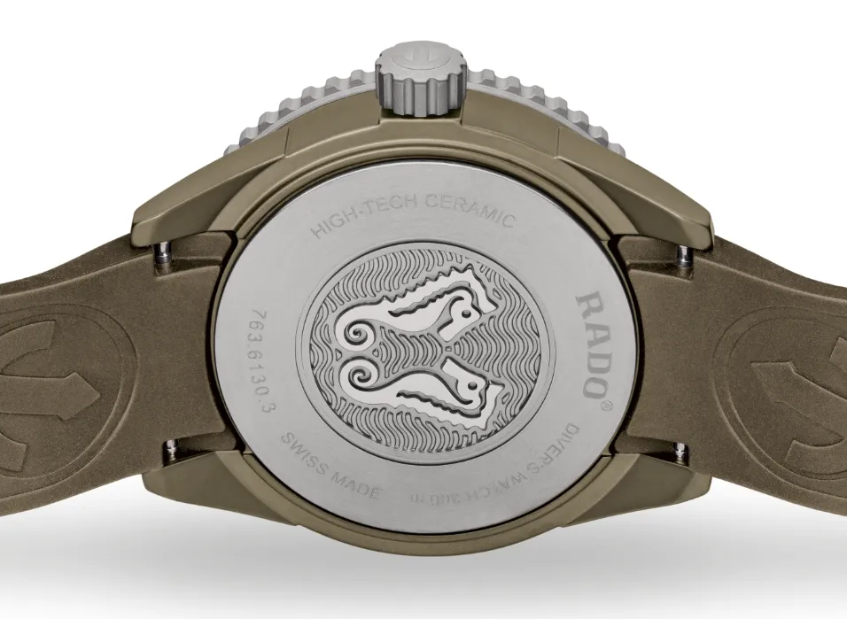 Rado Captain Cook High-Tech Ceramic Diver R32130318