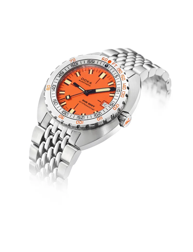 DOXA Sub 300T Professional 840.10.351.10