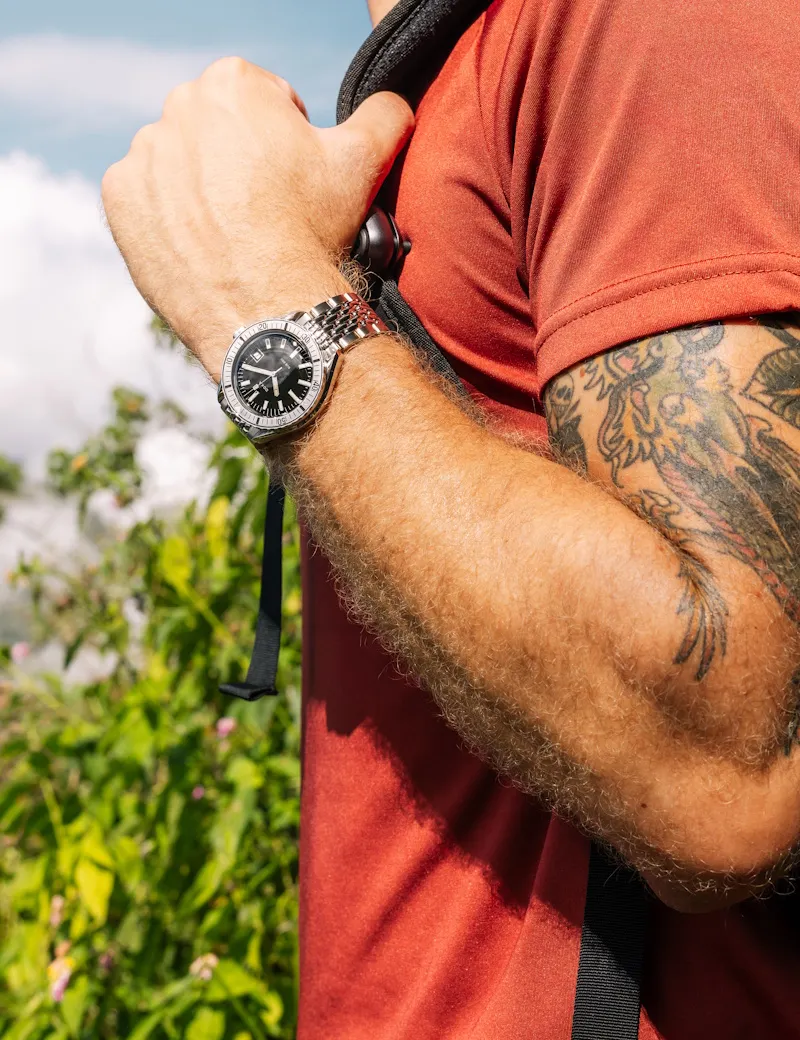 DOXA Sub 200 Sharkhunter 796.10.101.10
