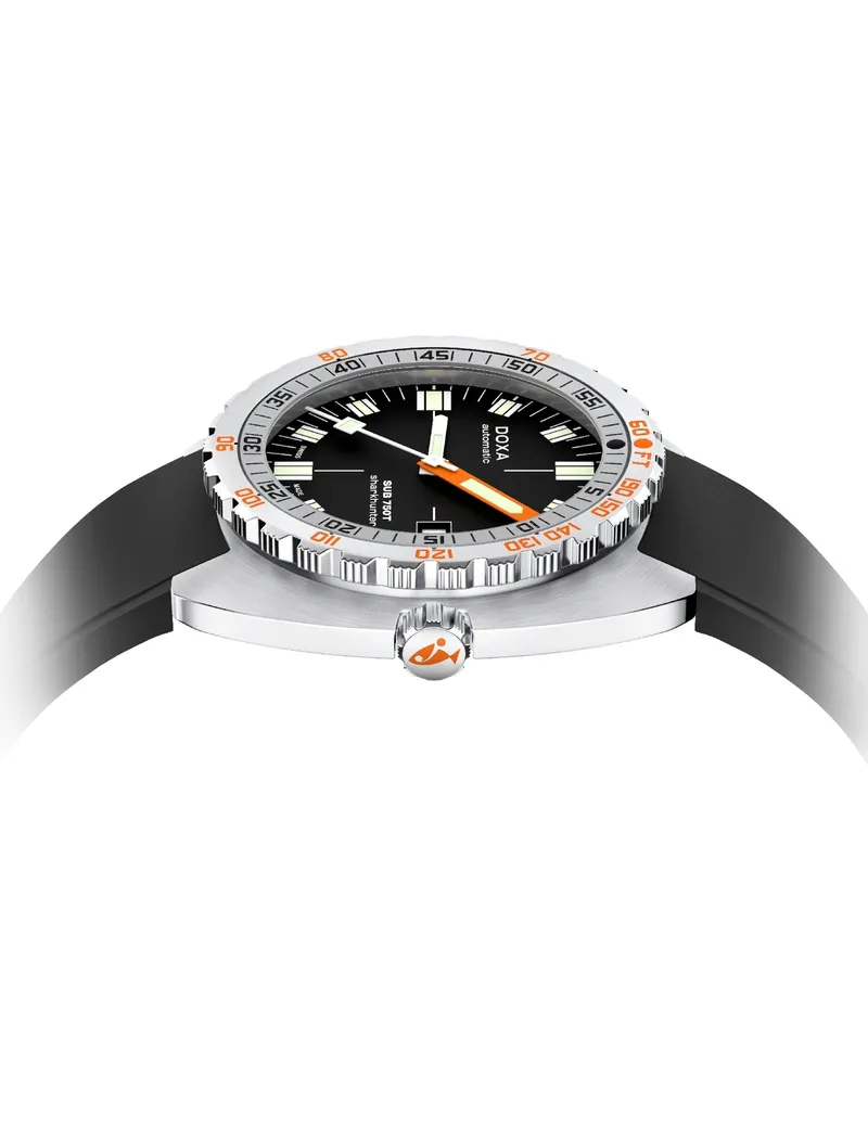 DOXA Sub 750T Sharkhunter 825.10.101.20