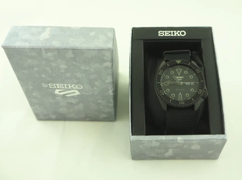 Seiko 5 Sports Ur SRPD79K1