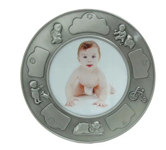 Nordahl Andersen Fortinnet fotoramme (rund) m. drenge  89015776084