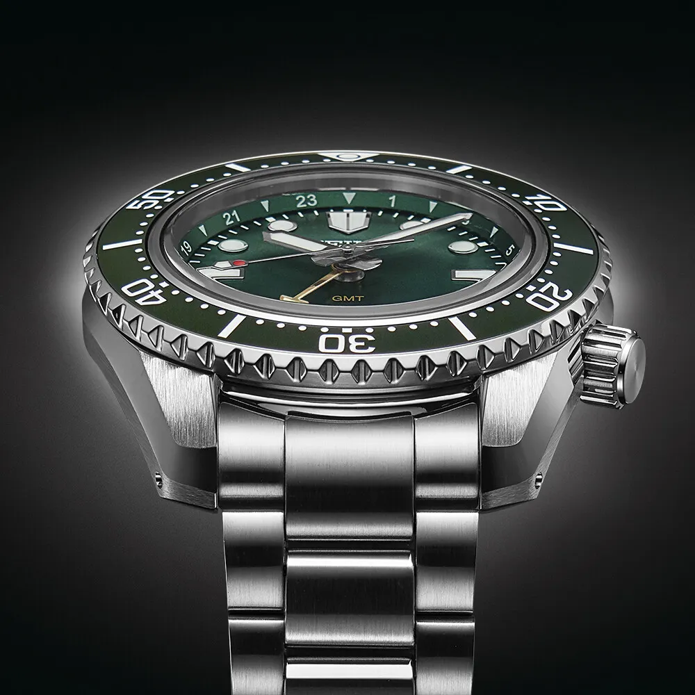 Seiko Prospex SEA Automatic GMT Divers SPB381J1