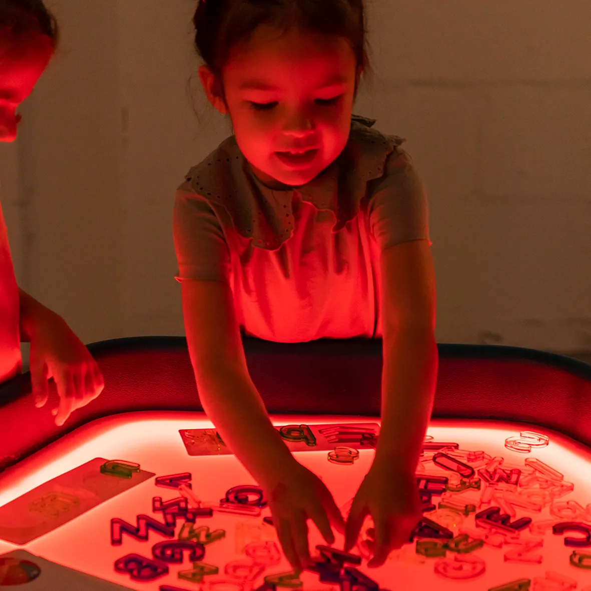 LED Sensorisk bakke med stativ