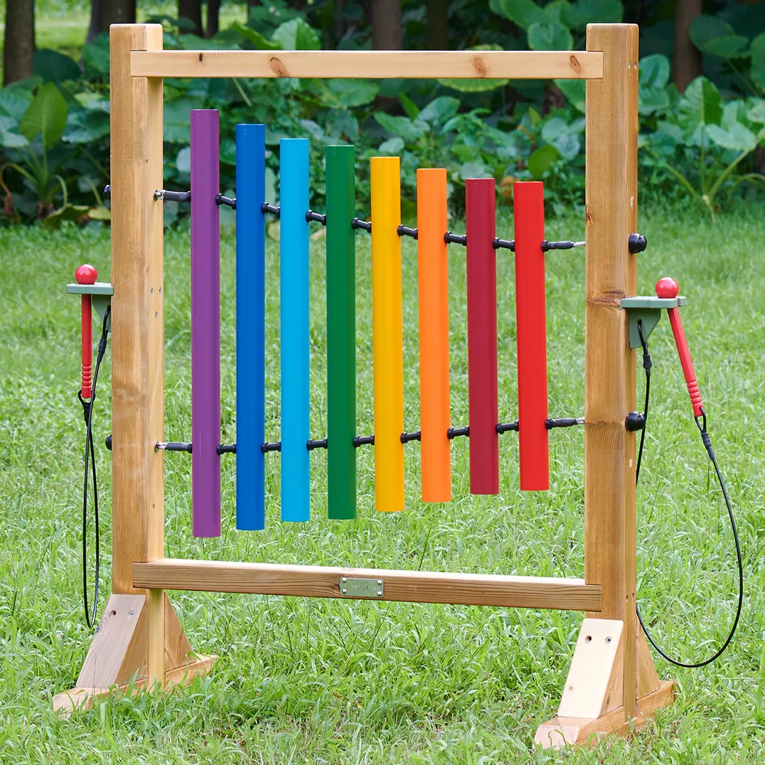 Vertikale lydrør – musik og sanseleg for børn