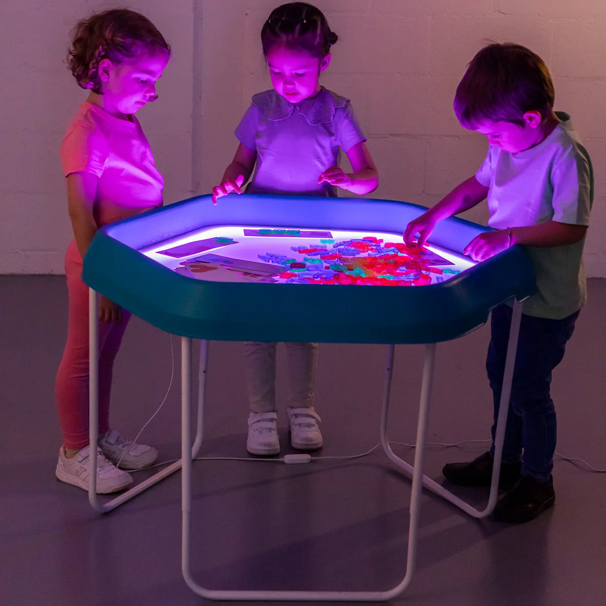 LED Sensorisk bakke med stativ