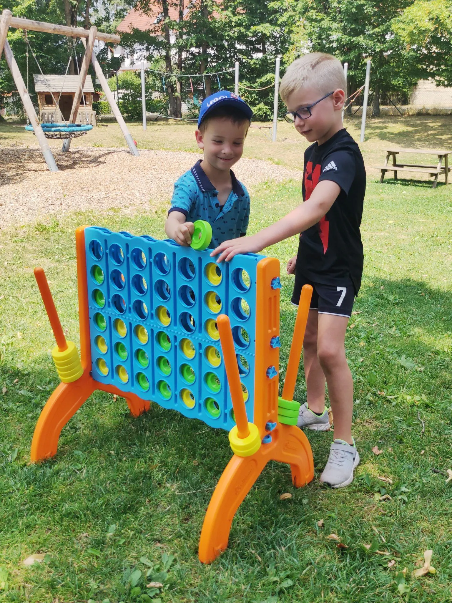 XL Mega-4 riviin