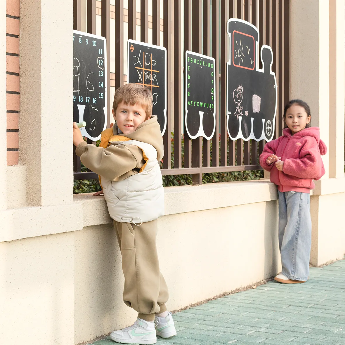 Utomhus krittaveltåg 4 st