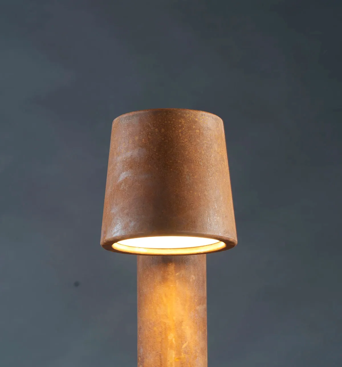 Pullert lys ANTO L1012