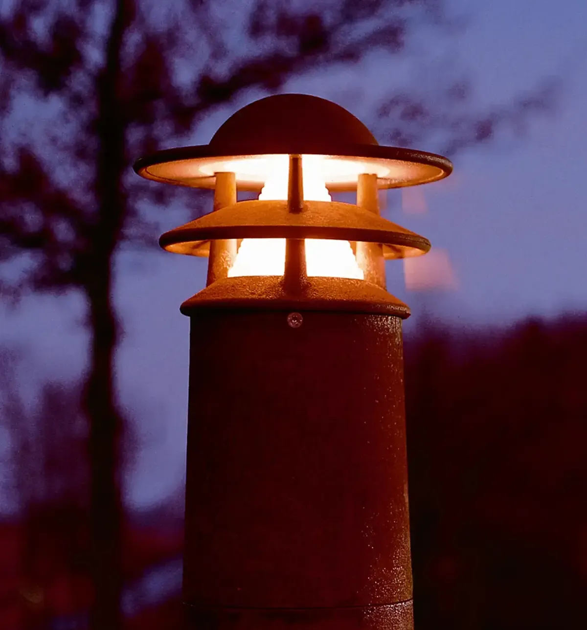 Peter Bysteds pullertlampe LIGHTHOUSE L209 fra Lampas