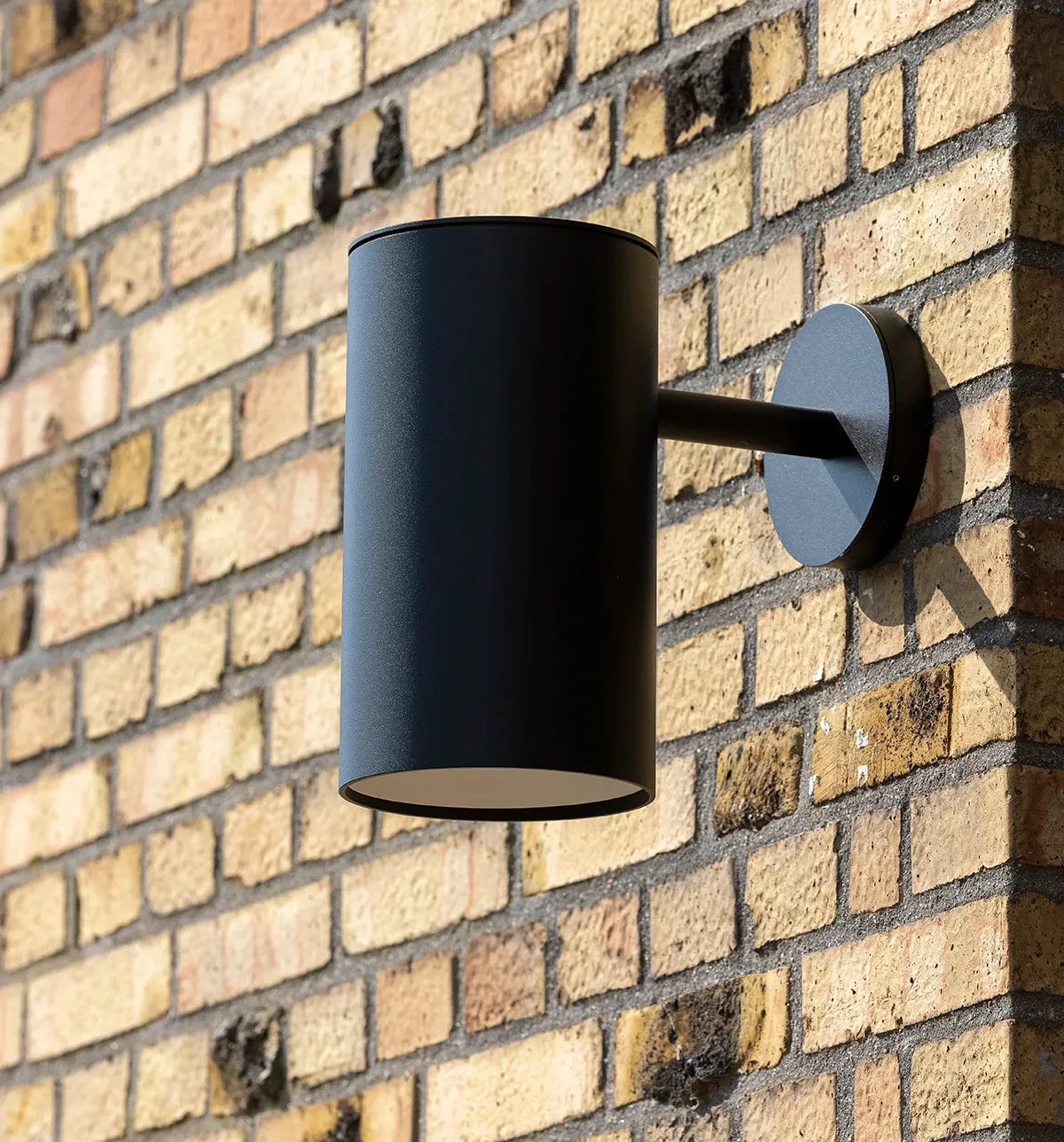ELMAR L3 sort lampe til væg udendørs